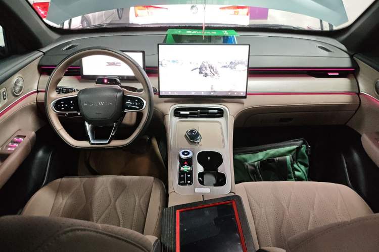 Used Chery Fengyun T8 2025 1.5T 130km Deluxe Version 5 Seats