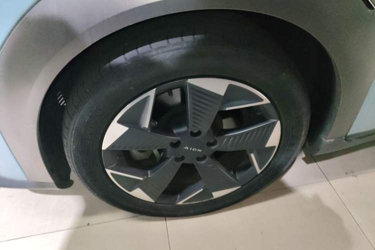 Used AION Y 2022 70 Intelligent Edition Lithium Iron Phosphate