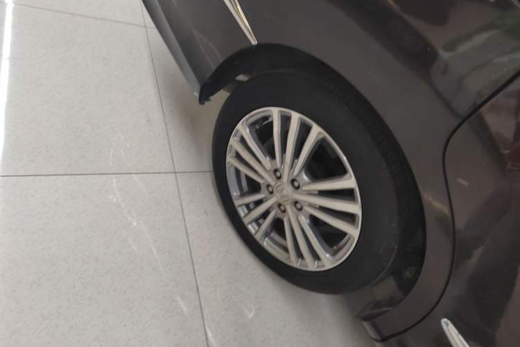 Used Honda Elysion 2016 2.4L Luxury Edition
