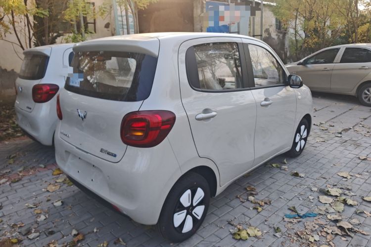 Used Wuling Hongguang MINIEV 2025 Four-Door Version Advanced Edition
