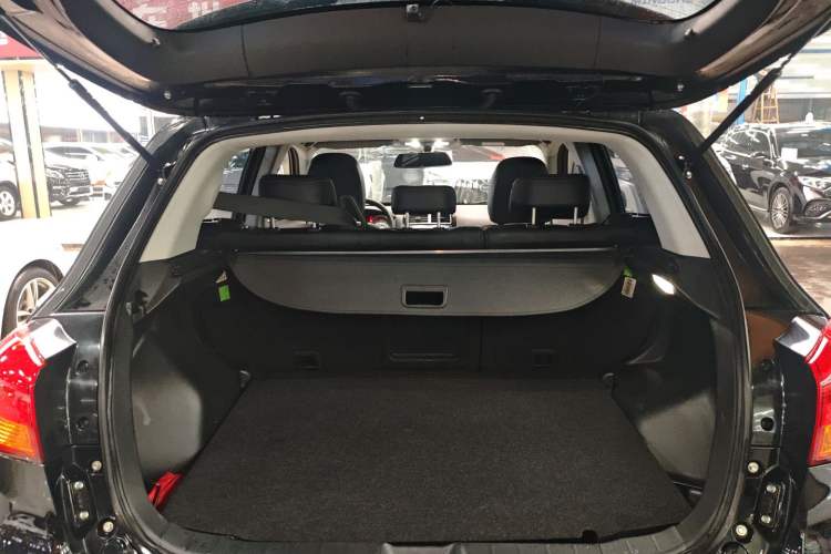 Used Mitsubishi ASX 2016 2.0L CVT Two-Wheel Drive Navigation Edition
