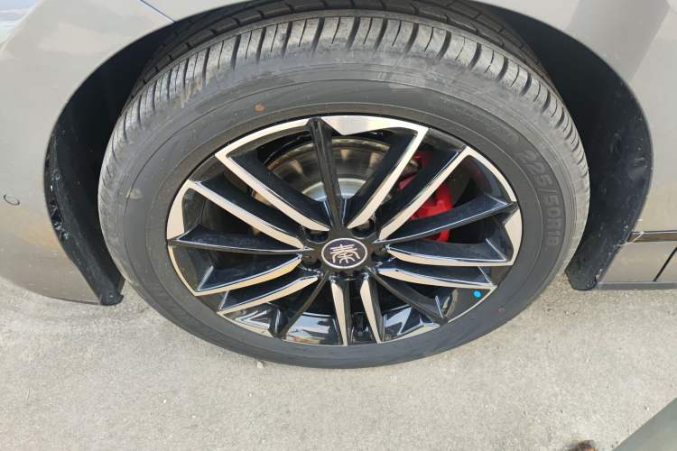 Used BYD Qin L 2025 EV 545KM Cloud Suspension Edition