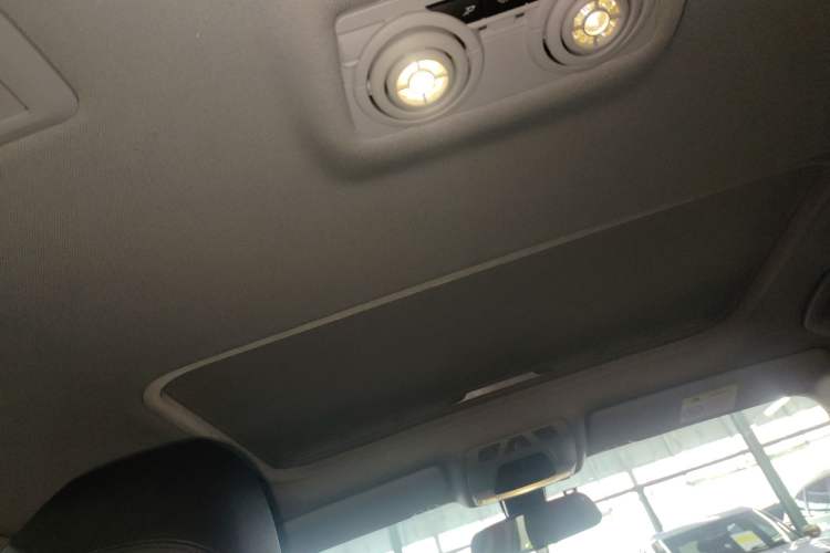 TDK.VehicleDetails.img