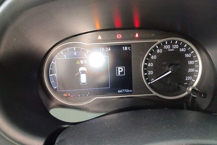 Used Nissan Kicks 2021 1.5L XV CVT Smart Connect Luxury Edition