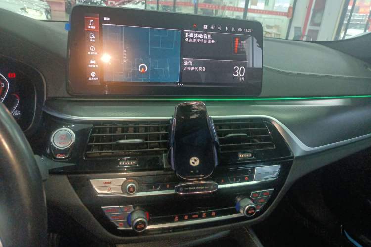 Used BMW 5 Series (Import) 2022 Restyled 525i M Sport Package
