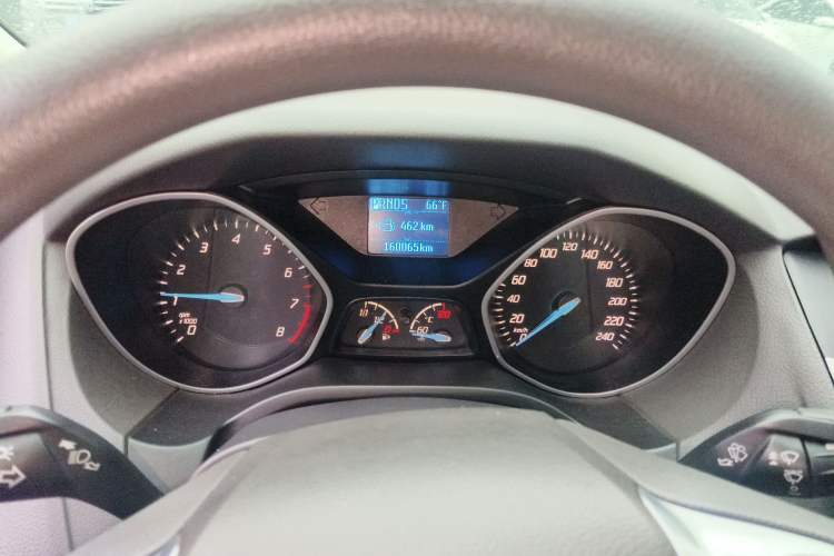 Used Ford Focus 2012 Sedan 1.6L Automatic Comfort Model
