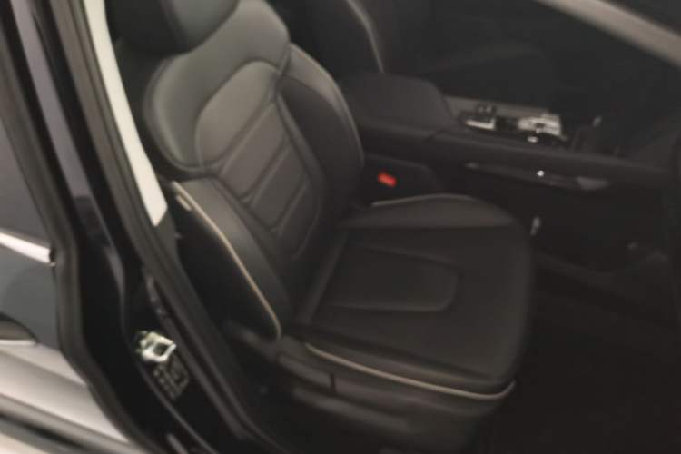 Used Hyundai Custo 2024 270TGDi LUX Prestige Edition