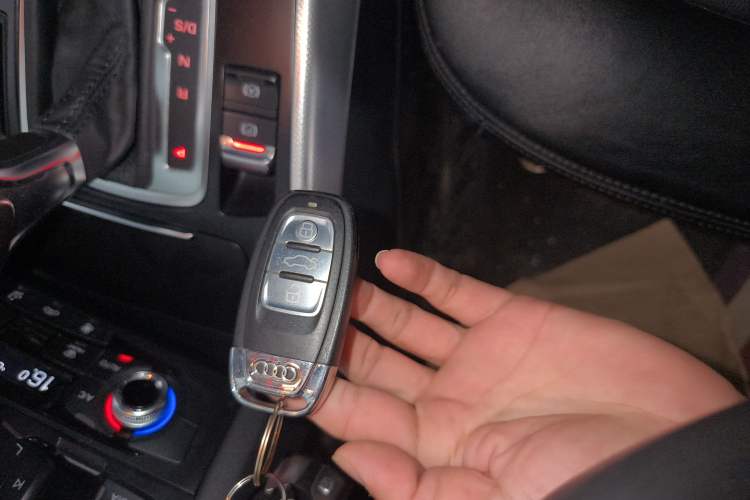 Used Audi A4L 2013 35 TFSI Automatic Standard Model
