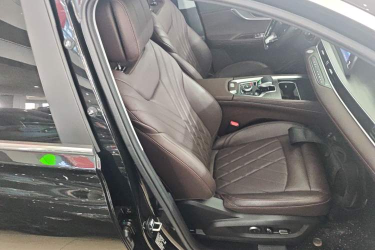 Used Chery Tiggo 8 PRO 2025 290T Two-Wheel Drive Prestige Edition
