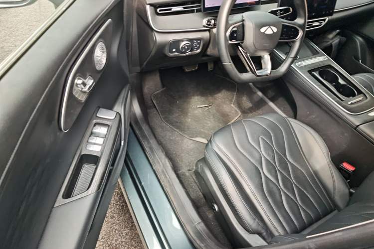 Used Chery Fengyun A8L 2025 1.5 TGDI 145 km Luxury Version
