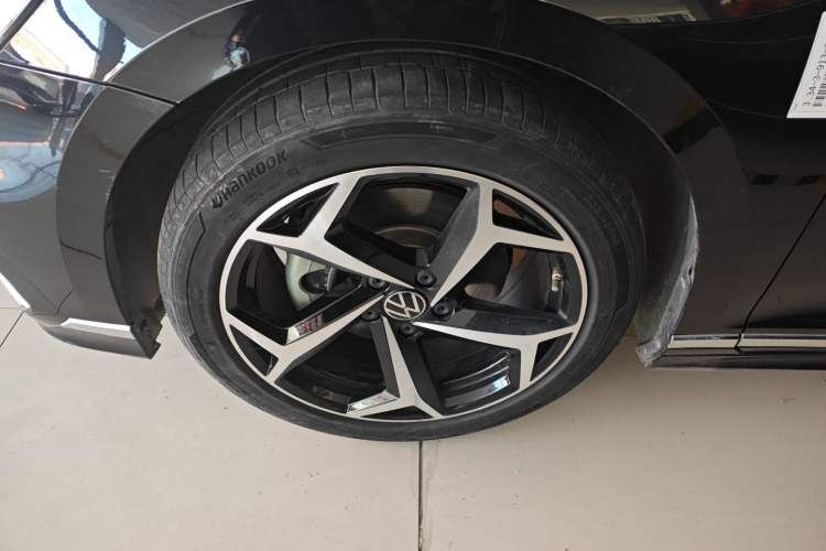 Used Volkswagen Magotan 2023 2 Million Units Commemorative Edition 330TSI DSG Luxury Version