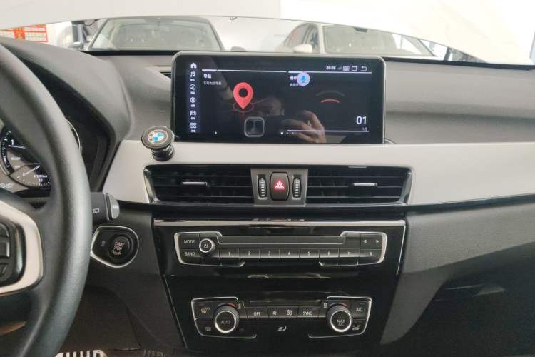 Used BMW X1 2019 sDrive20Li Leading Model