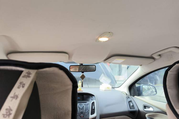 Used Ford Focus 2012 Sedan 1.6L Automatic Comfort Model