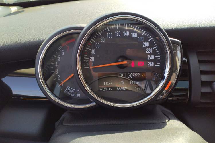 Used  MINI 2019 1.5T COOPER Classic Edition
