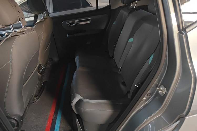 Used AION Y 2023 Plus 610 Enjoy Edition