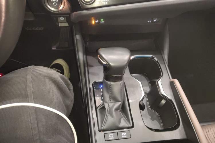 Used Lexus ES 2022 300h Excellence Edition
