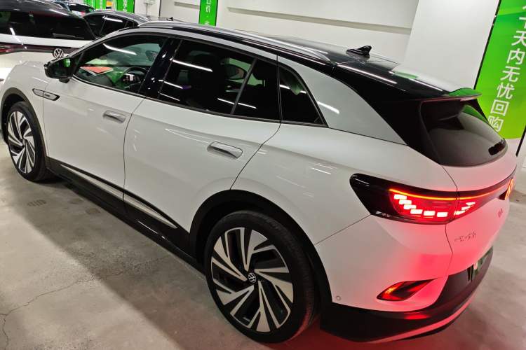 Used Volkswagen ID.4 CROZZ 2024 PRIME