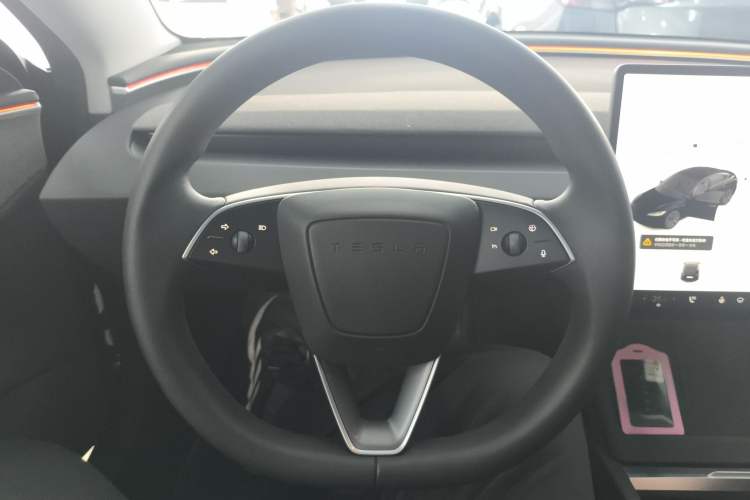 Used Tesla Model 3 2023 Rear-Wheel-Drive Version
