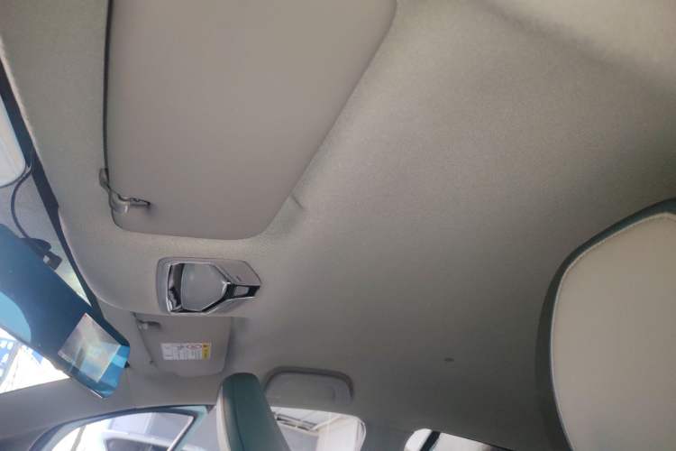 Used Geometry E Firefly 2024 301km Starlight