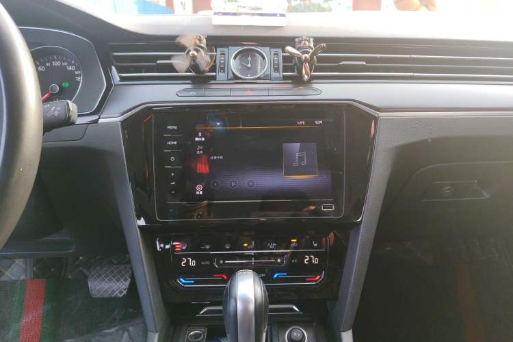 Used Volkswagen Magotan 2020 330TSI DSG Leading Model
