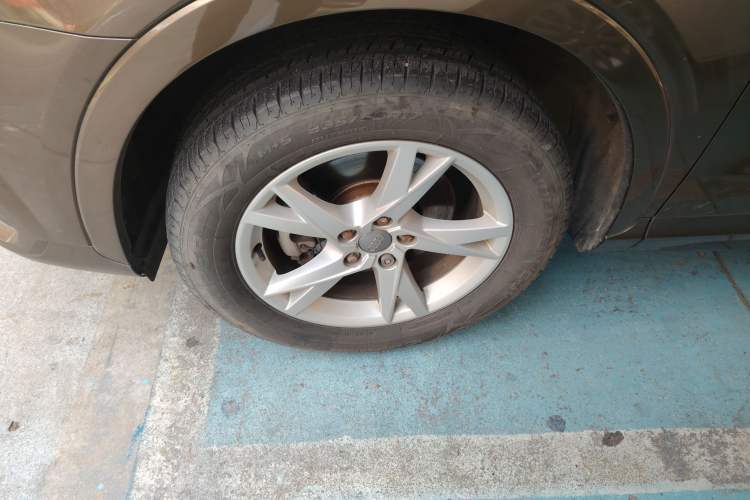 Used Audi Q3 2016 30 TFSI Fashion Model
