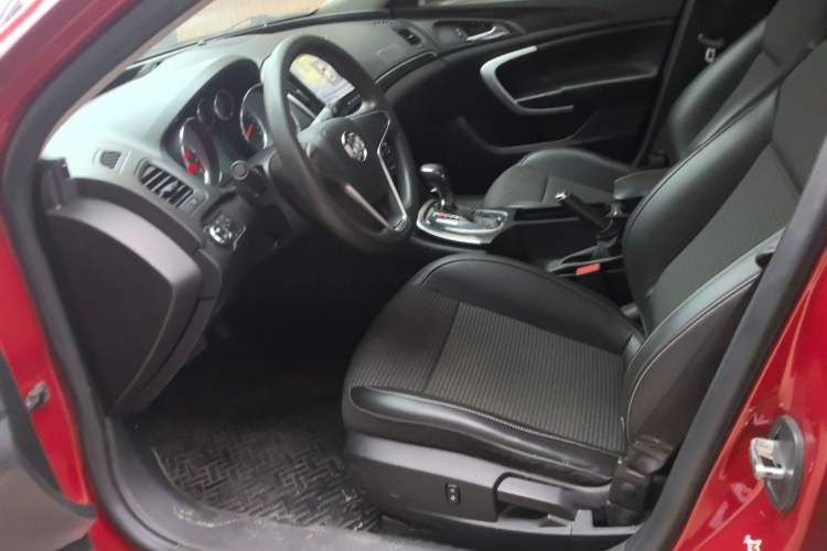 Used Buick Regal 2015 1.6T Leading Technology Model
