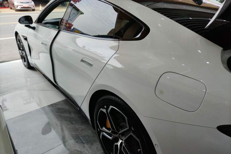 Used  SU7 2024 Four-Wheel Drive Ultra-Long Range Advanced Intelligent Driving Max Edition
