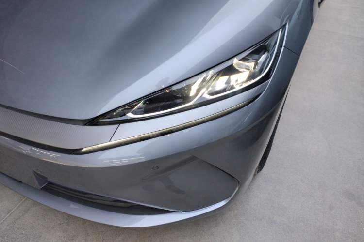 Used BYD Qin L 2025 EV 545KM Beyond Version
