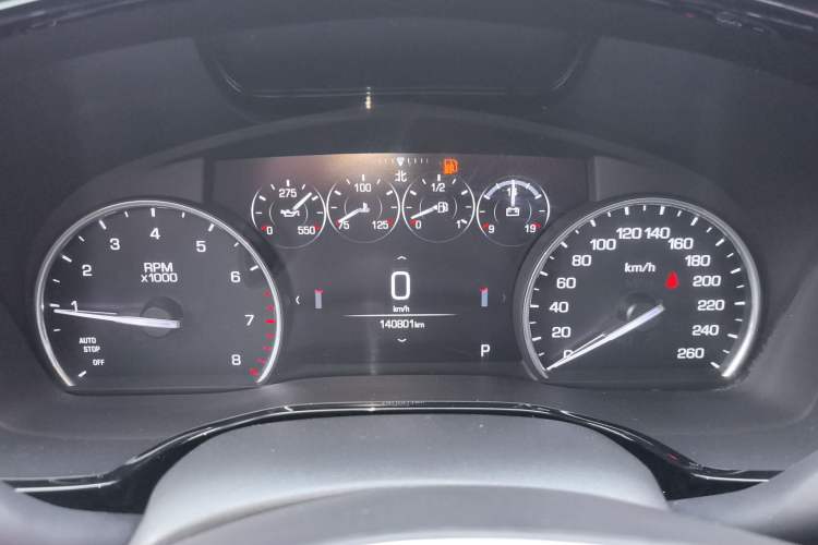 Used Cadillac XT5 2018 25T Luxury Model
