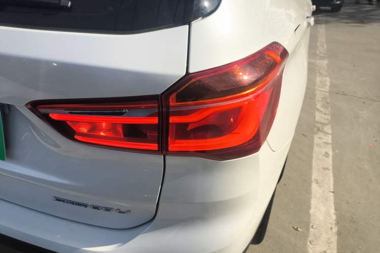 Used BMW X1 2019 sDrive20Li Leading Model
