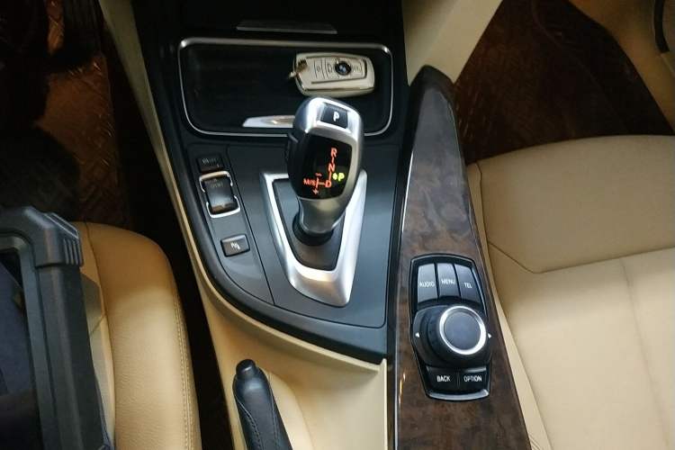 Used BMW 3 Series 2013 320Li Fashion Model