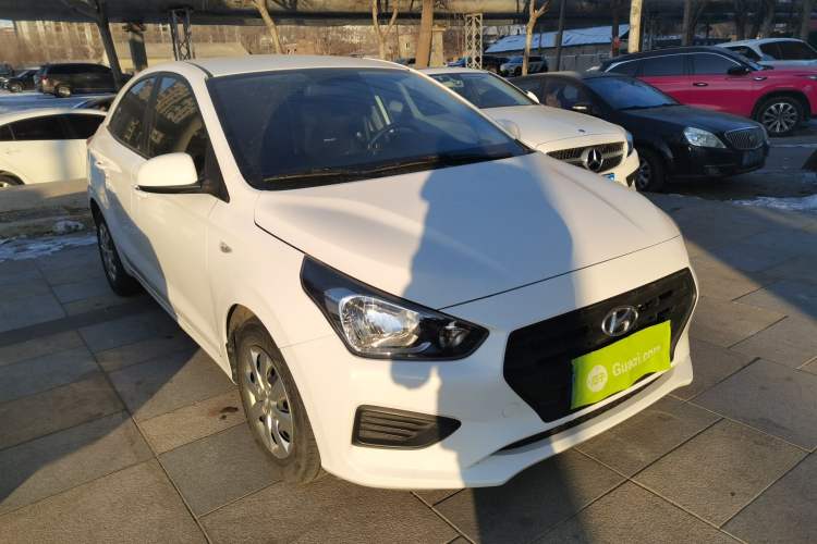 Used Hyundai Verna (older generation) 2020 1.4L Manual GL Refreshed Edition