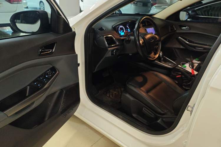 Used Ford Escort 2017 Happiness Edition 1.5L Automatic Fashion Version