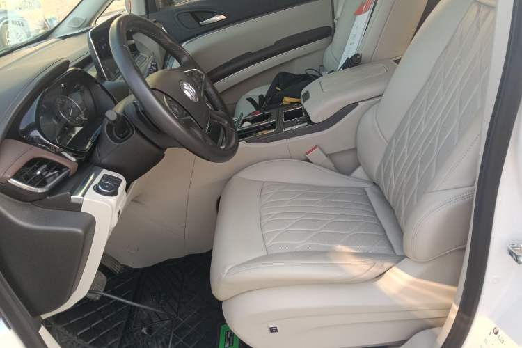 Used Buick GL8 2022 Land Executive Class 652T Prestige Model