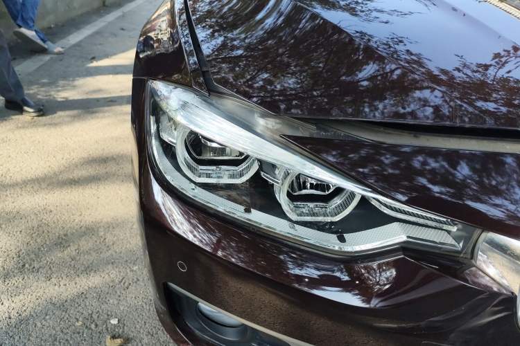 Used BMW 3 Series 2018 320Li Fashion Model
