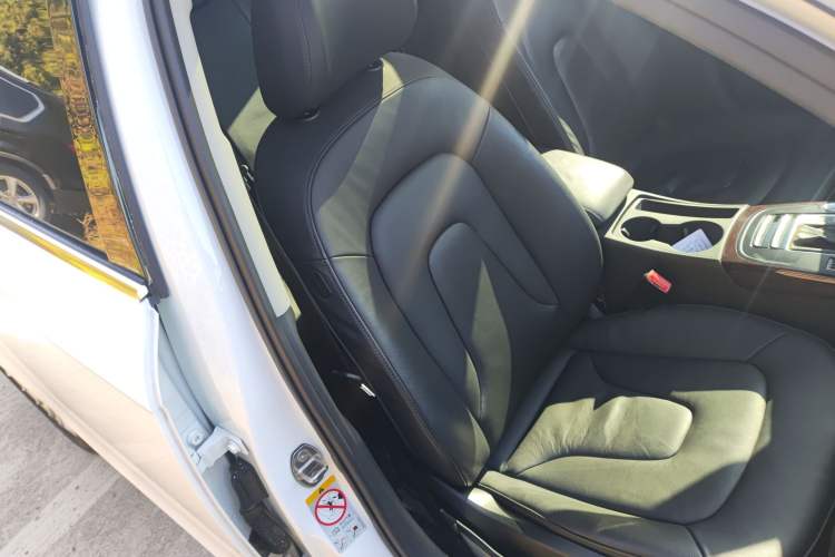 Used Audi A4L 2016 35 TFSI Automatic Comfort Model
