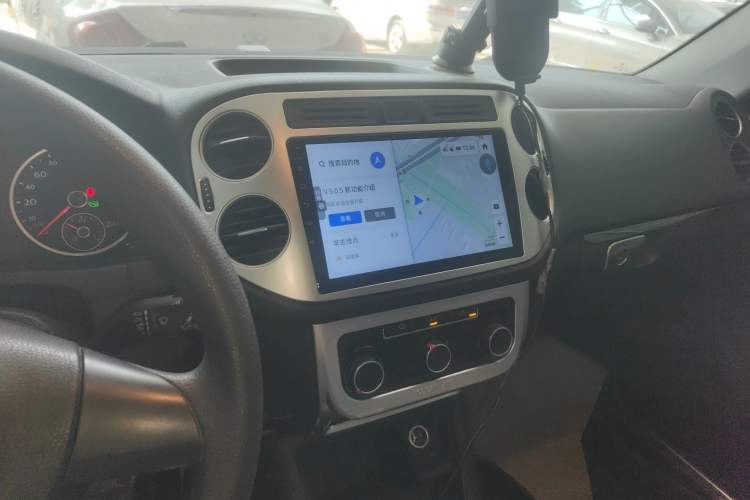 Used Volkswagen Tiguan 2015 1.8TSI Automatic Two-Wheel Drive Trend Edition