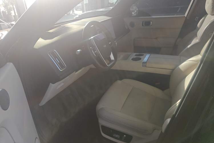 Used Li Auto L7 2024 PRO Model
