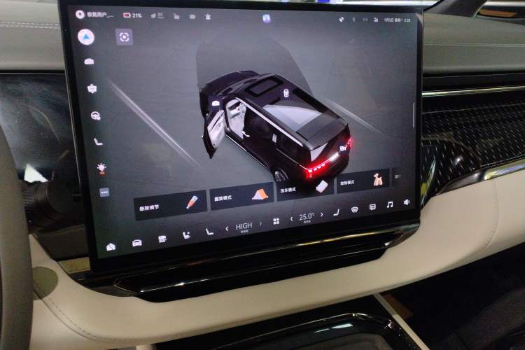 Used Zeekr 009 2024 7-Seater Aisle Version 108 kWh
