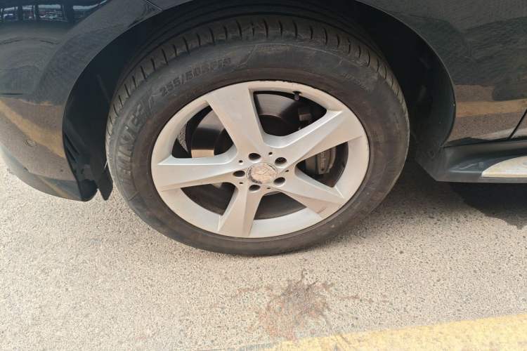 Used Mercedes-Benz M-Class 2014 ML 320 4MATIC