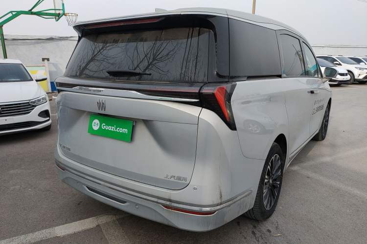 Used Buick GL8 2025 Lu Zun Deluxe Edition