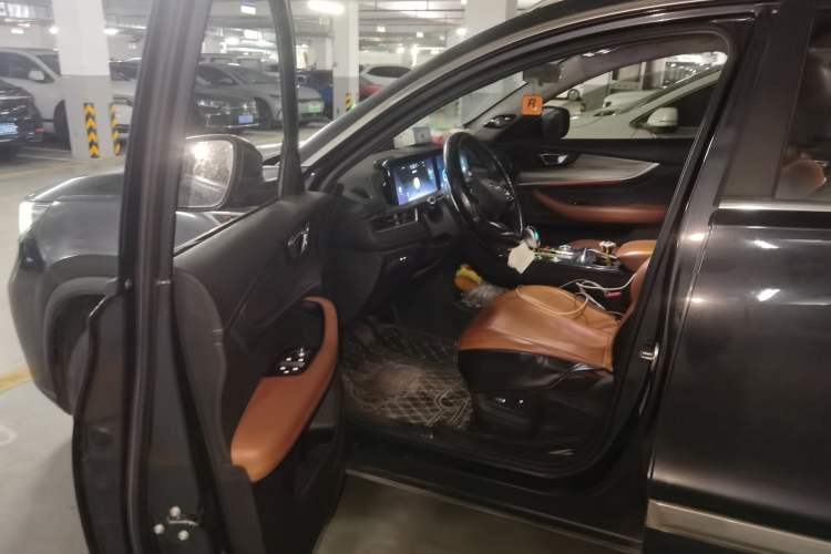 Used Chery Tiggo 8 PLUS 2022 Kunpeng Edition 390TGDI DCT Luxury Version
