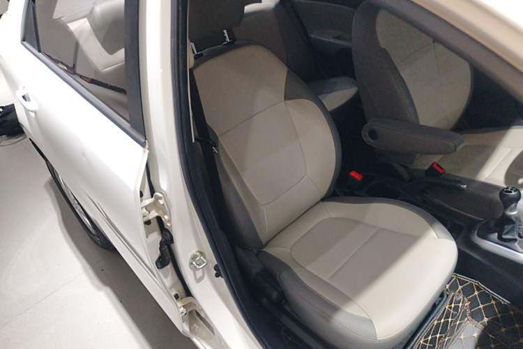 Used Kia Pegas 2017 1.4L Manual Value Edition
