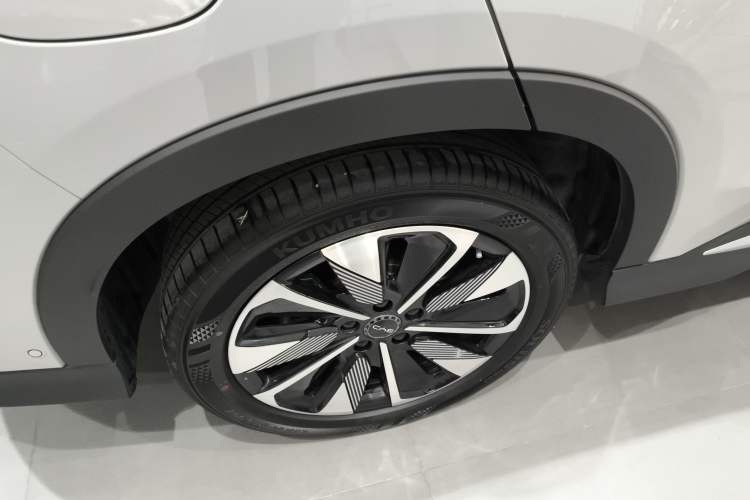 Used BYD Song PLUS New Energy 2025 DM-i Smart Drive 112KM Prestige Model
