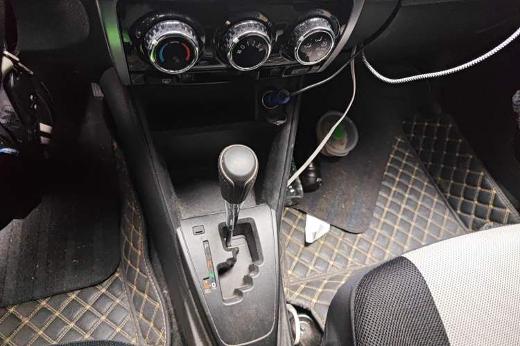 Used Toyota YARiS L Zhi Xuan 2016 Revised 1.5E CVT Charming Edition