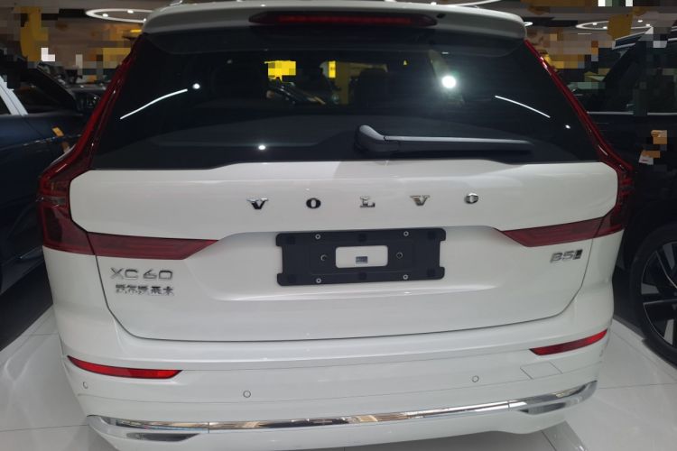 Used Volvo XC60 2026 B5 4x4 Smart Luxury Edition