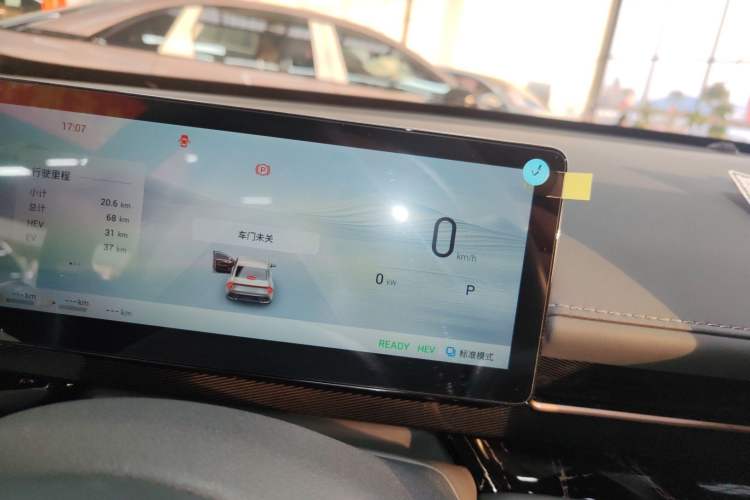 Used Wuling Xingguang 2025 70km Smart Standard Version
