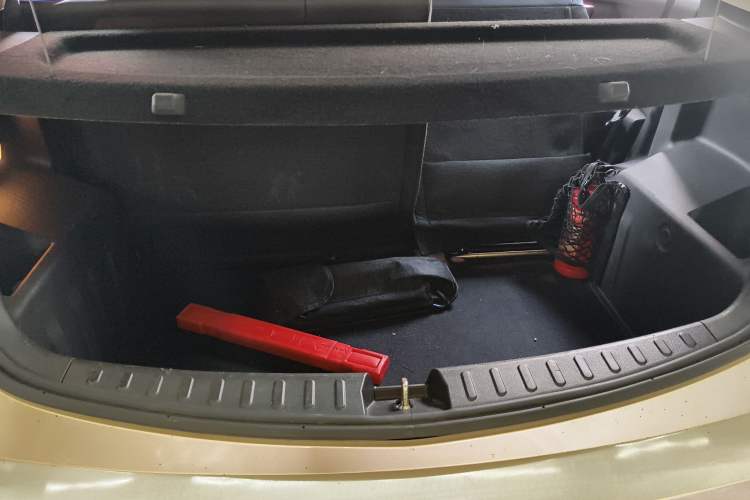 Used Geely Auto Vision X3 2020 1.5L CVT Luxury Model
