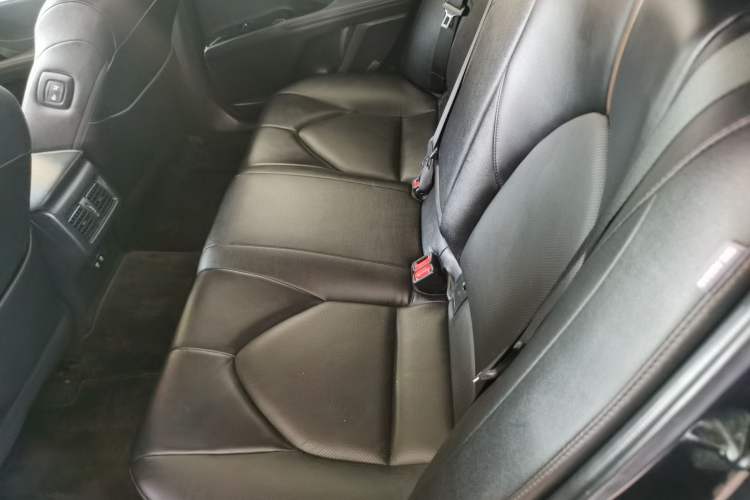 Used Toyota Camry 2019 2.5G Luxury Edition China VI Standard
