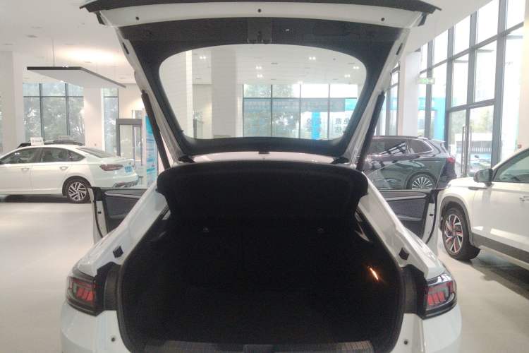 Used Volkswagen Lamando 2025 Lavida L 280TSI DSG Cool & Spicy Edition